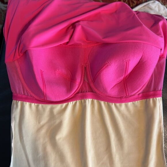 TravelSmith Pink Cami Sleeveless Tank Top with Built in Bra Nude Liner 38C - Picture 5 of 7
